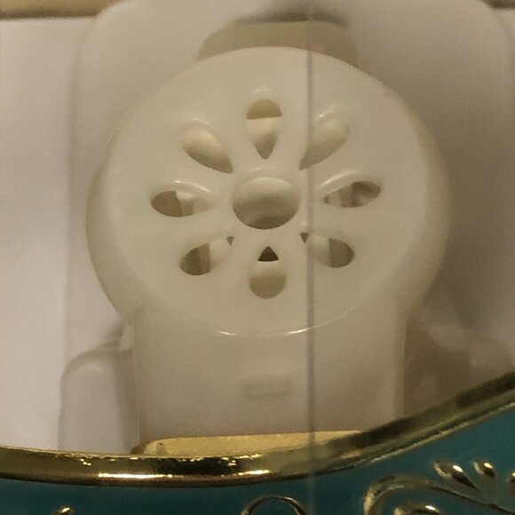 Pioneer Woman Mazie Bird Plug-In Fragance Oil Diffuser Scent Charm Teal Pink New - Picture 11 of 15